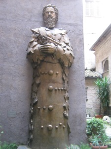 Galileo Galilei Divine Man, 2009, bronze par Tsung Dao Lee